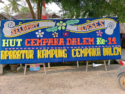 Bunga Papan